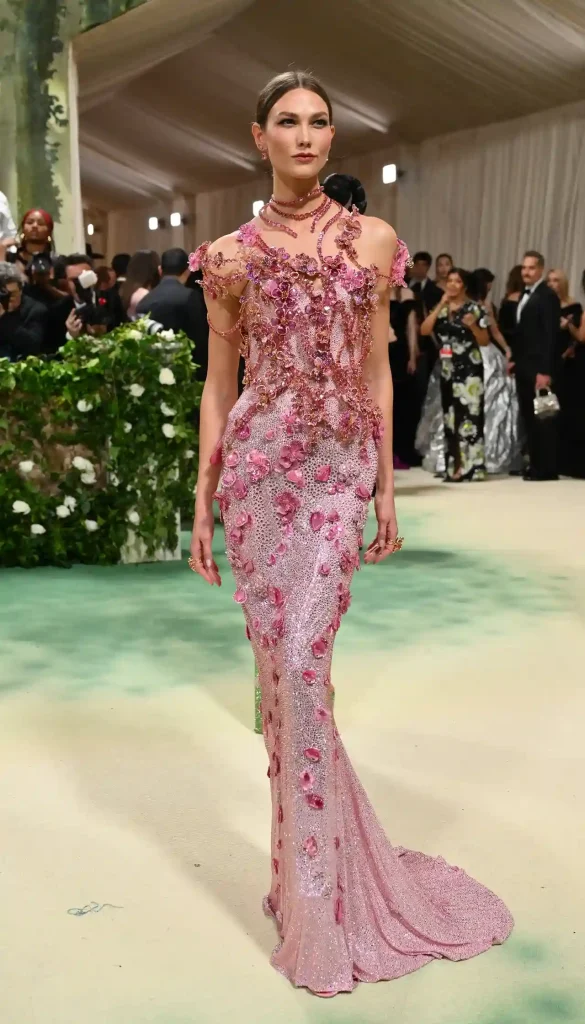 Karlie Kloss Height